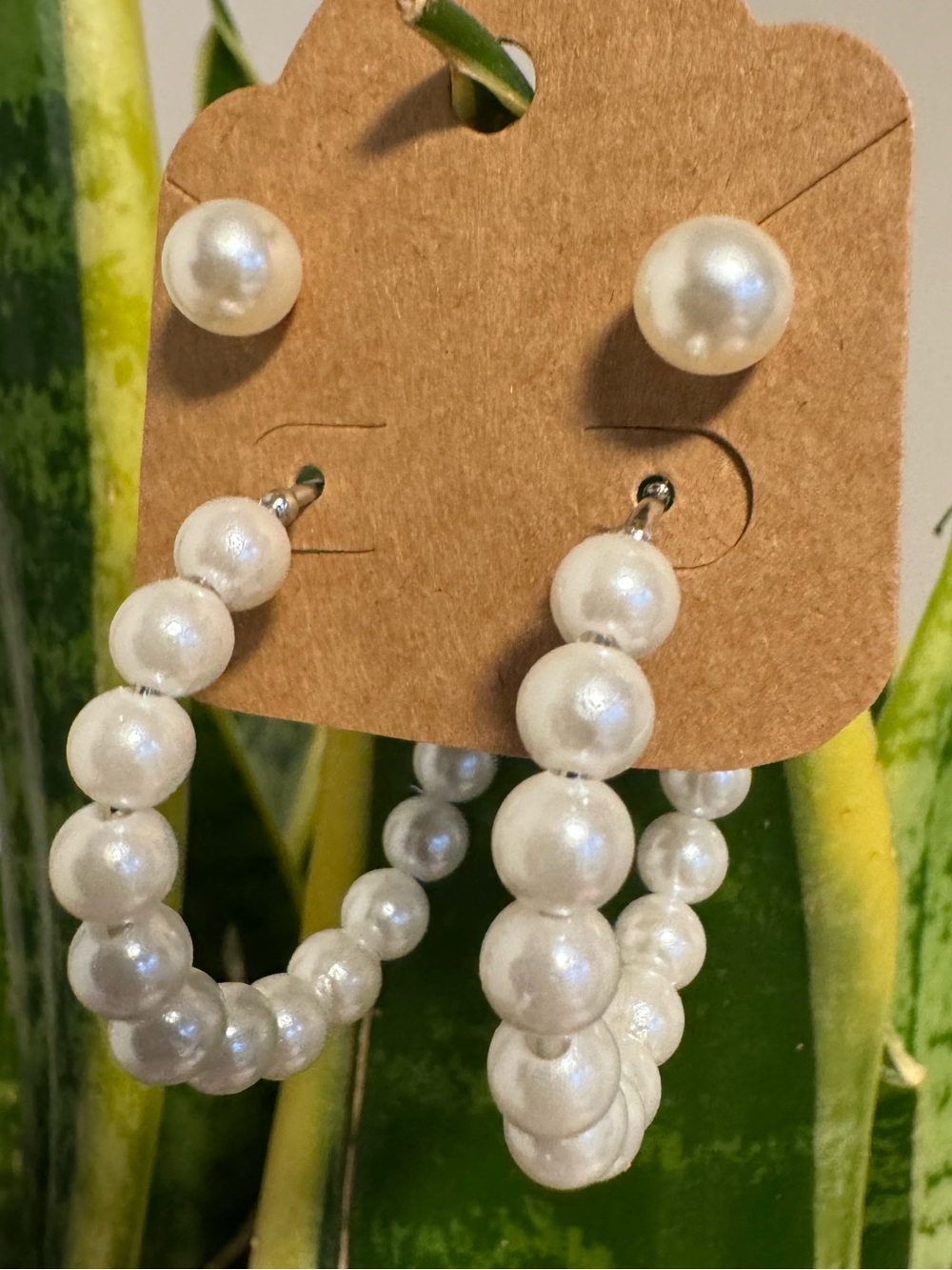 🌟🌟Pearl Earrings - 2pairs-